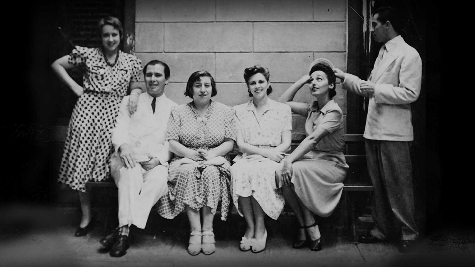 foto Las sinsombrero III: Las Exiliadas